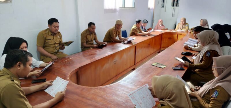 Simaan Al Quran di kantor Diskominfo Bone, Selasa (18/7). (ist)