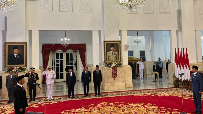 Andi Amran Sulaiman dilantik Jokowi sebagai Menteri Pertanian RI. (int)