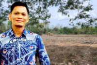 Anggota DPRD Bone Andi Muh Salam dan lokasi pembangunan sirkuit permanen balap motocross. (foto kolase : idhul)