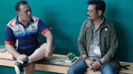 Foto pertemuan Firli Bahuri dan Syahrul Yasin Limpo yang viral di media sosial. (int)