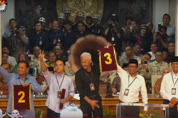 Penarikan nomor urut Capres-Cawapres 2024. (Foto:JPNN)