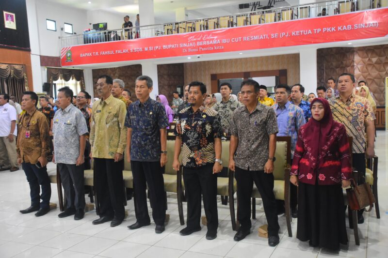 Sekretaris DPRD Sinjai, Lukman Fatta menghadiri Forum Konsultasi Publik Rencana Pembangunan Jangka Panjang Daerah (RPJPD) Kabupaten Sinjai tahun 2025-2045.