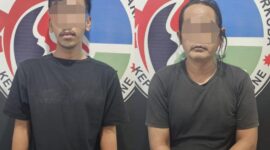 PT dan AB pelaku Narkoba yang diamankan Sat Resnarkoba Polres Bone, Jumat (2/2). (ist)