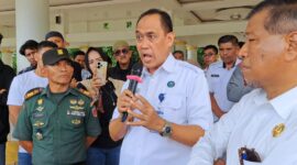 Kepala BNNK Bone La Muati saat menghadiri acara deklarasi perang melawan narkoba yang diinisiasi Forbes Anti Narkoba Kabupaten Bone, Rabu (7/2). (DIKSIKU/Idhul)