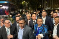 Rombongan tim pembela Paslon Nomor Urut 2 datangi Mahkamah Konstitusi. (int)