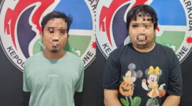 Pelaku narkoba HS alias A (31) dan A alias S (32) yang dibekuk Satresnarkoba Polres Bone, Minggu (14/4). (ist)