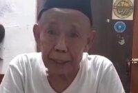 Imam jemaah Aolia di Gunung Kidul, KH Ibnu Hajar Pranolo atau yang kerap disapa Mbah Benu. (int)
