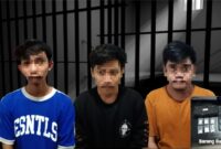 Ketiga pelaku narkoba yang diamankan Satresnarkoba Polres Bone pada Sabtu (25/5). (ist)