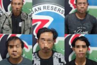 5 pelaku narkoba yang ditangkap Satresnarkoba Polres Bone saat tengah berpesta sabu, Sabtu (4/5). (ist)