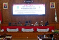 Rapat Paripurna DPRD Kutim ke-23 tentang Penyampaian Pandangan Umum Fraksi-fraksi terhadap Rancangan Peraturan Daerah (Raperda) Pencegahan dan Penanggulangan Bahaya Kebakaran dan Raperda Ketertiban Umum. (ist)