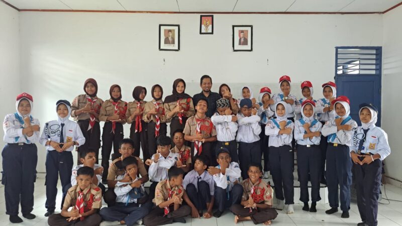 Pelajar SMPN 1 Tellu Siattinge mengikuti latihan dasar kepemimpinan, Kabupaten Bone, Kamis (27/6/2026). (Foto:Ferdy)