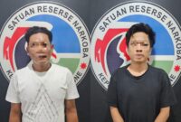 Dua pelaku Narkoba berinisial M dan J yang diamankan Satresnarkoba Polres Bone. 