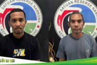 Iwan dan Asdar, pelaku narkoba yang diamankan Satresnarkoba Polres Bone, Senin (8/7). (ist)