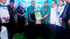 Andi Islamuddin mendapat surat tugas dari PKB untuk maju di Pilkada Bone 2024. (ist)