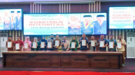 Penandatanganan komitmen integritas Tim Kerja JOKKA. (ist)