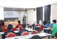 Bawaslu Bone menggelar sosialisasi pengawasan partisipatif untuk mahasiswa dalam rangka menghadapi Pemilihan Gubernur, Bupati, dan Wakil Bupati 2024. (ist)