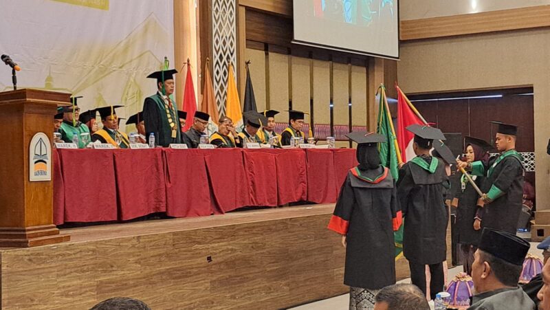 Suasana acara wisuda IAIN Bone di Hotel Novena, Watampone, Senin (2/12). (ist)