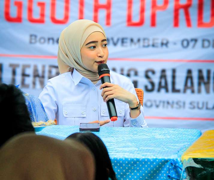 Andi Tenri Abeng menyerap aspirasi warga Bone saat reses DPRD Sulsel. (ist)