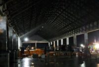 Kondisi TPI Lonrae Kabupaten Bone di malam hari, Rabu (9/1). (DIKSIKU/Idhul)