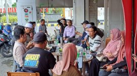 Forbes Anti Narkoba Kabupaten Bone gelar pertemuan jelang perayaan Milad ke-1 Tahun, Selasa (4/2). (DIKSIKU/Idhul)