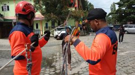 BPBD Bontang Siapkan Siswa SDIT Asy Syaamil Hadapi Bencana Lewat Pelatihan Langsung. (ist)