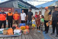 BPBD Bontang Sigap Bantu Pemulihan Korban Kebakaran di Malahing. (ist)