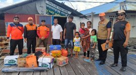 BPBD Bontang Sigap Bantu Pemulihan Korban Kebakaran di Malahing. (ist)