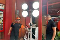 BPBD Bontang terima bantuan lampu dari Pemprov Kaltim. (foto;sadah)