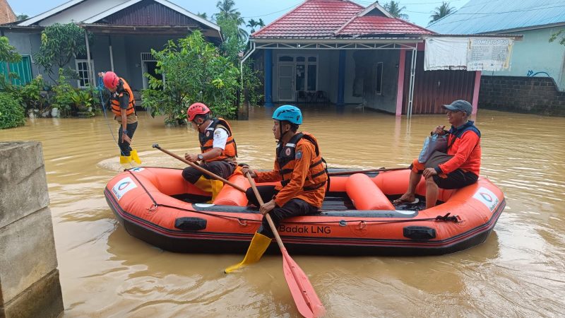 BPBD Bontang Pantau Titik Banjir. (ist)