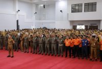 Suasana apel perdana Wali Kota dan Wakil Wali Kota Bontang Neni Moerniaeni - Agus Haris, bersama ASN dan TKD lingkup Pemkot Bontang, Senin (3/3). (ist) 