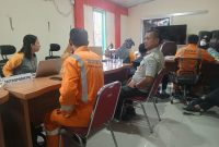 Anggota BPBD Bontang jalani pemeriksaan kesehatan rutin di Puskesmas Bontang Selatan 1, Kamis (24/4). (ist)