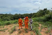 Pantau Area Rawan Karhutla, BPBD Bontang Sisir Nyerakat Kiri dengan Motor Trail. (foto:ist)
