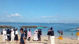 Ribuan Wisatawan Serbu Pulau Beras Basah, BPBD Bontang Siaga Penuh Sepanjang Hari. (foto;ist)