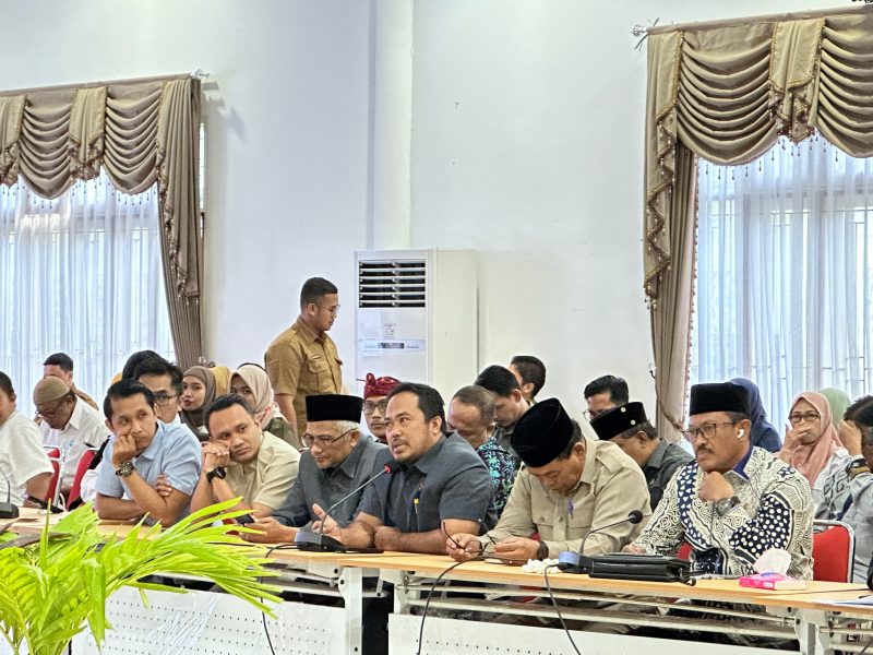 Anggota DPRD Kota Bontang Faisal FBR saat menyampaikan usulannya di Musrembang RPJMD, Senin (19/5). (ist)