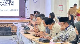 asser Arafat Soroti Kawasan Kumuh Bontang, Usul Solusi Lewat Revitalisasi Kotaku. (foto:ist)