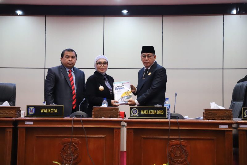 DPRD Bontang gelar Rapat Paripurna ke-6, Masa Sidang III Tahun 2025, Selasa (10/6). (ist)