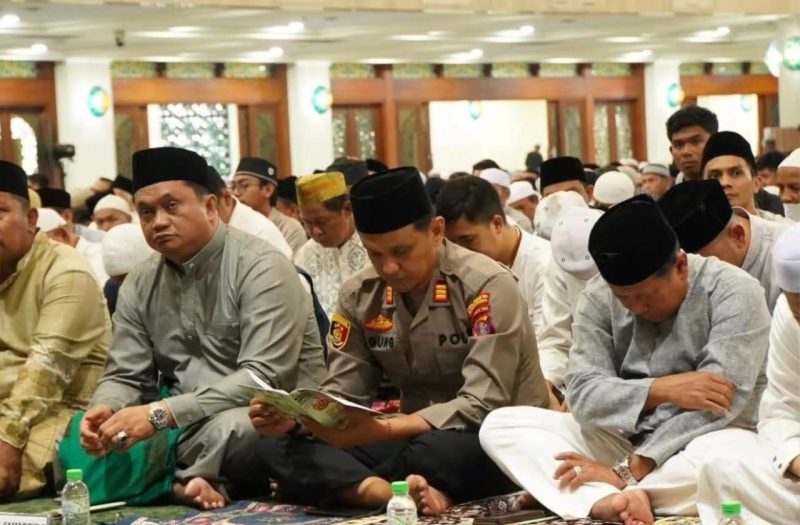 Perayaan Idul Adha 1446 Hijriah menjadi momentum reflektif bagi anggota DPRD Kaltim dari Fraksi PAN-Nasdem, Abdul Rahman Agus. (Foto/Humas)