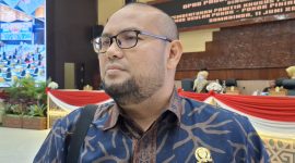 Anggota Komisi II DPRD Kaltim, Abdul Giaz. (Foto/Diksiku)