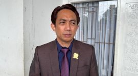 Rustam,Ketua Komisi B DPRD Bontang