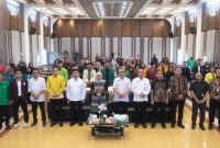Anggota DPRD Kalimantan Timur, Damayanti, saat menghadiri pembukaan Kongres BEM se-Kalimantan ke-XXI di Universitas Mulia, Balikpapan. (Foto/Humas)