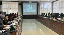 Pemerataan pendidikan dan peningkatan pendapatan asli daerah (PAD) menjadi fokus utama dalam pembahasan dokumen arah pembangunan lima tahun ke depan. (Foto/Hms)
