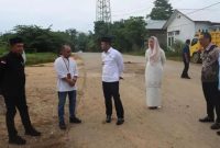 Jalur poros Kutai Kartanegara–Kutai Barat mendapat atensi langsung dari dua pemimpin daerah. (Foto/Humas)