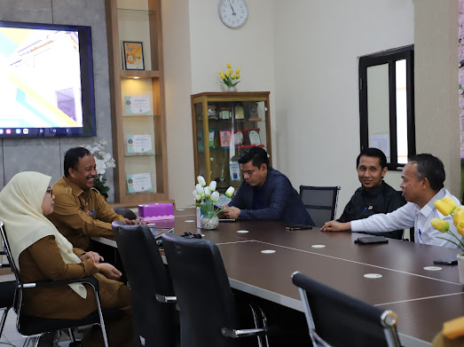 Komisi A DPRD Bontang berkunjung ke Puskesmas Bontang Selatan II, Senin (7/7). (ist)