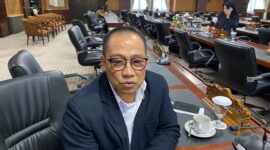 Anggota DPRD Kaltim, Sarkowi V Zahry. (foto:Diksiku)