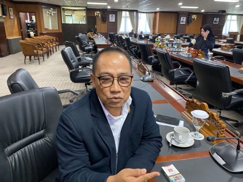 Anggota DPRD Kaltim, Sarkowi V Zahry. (foto:Diksiku)
