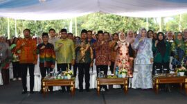 Ketua Komisi II DPRD Kalimantan Timur, Sabaruddin Panrecalle, mewakili Pimpinan DPRD Kaltim menghadiri acara penutupan peringatan Hari Ulang Tahun ke-45 Dewan Kerajinan Nasional (Dekranas) Tahun 2025. (Foto/Humas)
