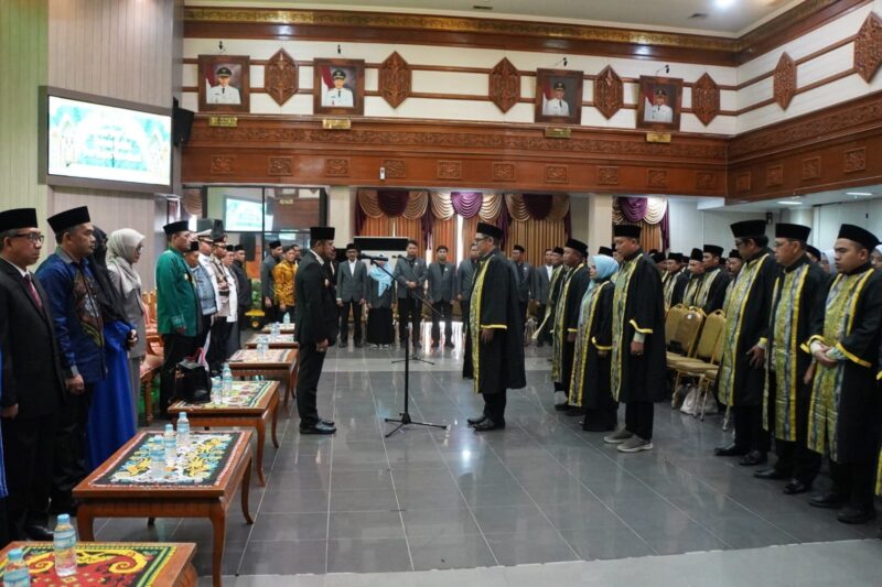 etua DPRD Kalimantan Timur Hasanuddin Mas'ud menegaskan bahwa pelantikan Dewan Hakim, Dewan Pengawas, dan Panitera Musabaqah Tilawatil Qur’an (MTQ) ke-45 Tingkat Provinsi Kalimantan Timur. (Foto/Humas)