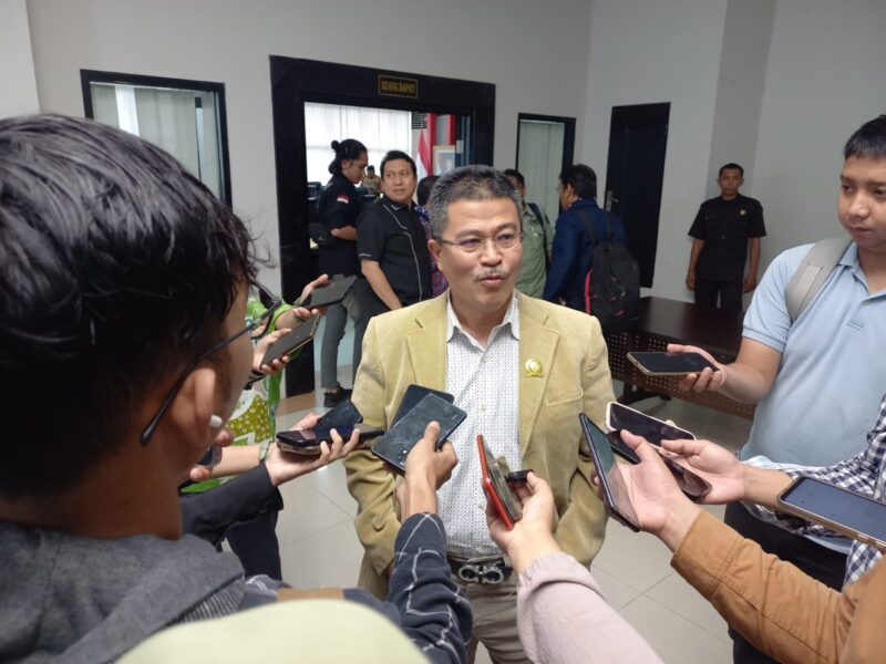 Sekretaris Komisi IV DPRD Kaltim, Darlis Pattalongi. (Foto/Diksiku)
