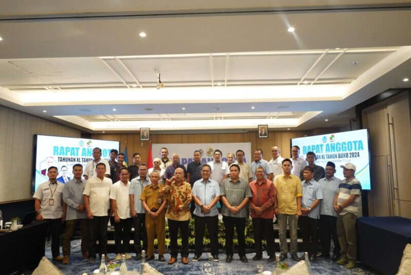 Anggota Komisi II DPRD Kaltim, Muhammad Husni Fahruddin, yang hadir langsung dan menyampaikan apresiasi terhadap langkah strategis PUSKUD. (Foto/Hms)