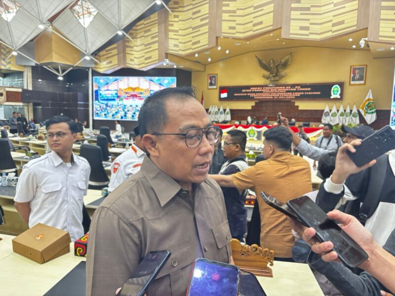 Anggota Komisi IV, Sarkowi V Zahry, sebagai Ketua Panitia Khusus (Pansus) Rancangan Peraturan Daerah (Ranperda) Penyelenggaraan Pendidikan. (Foto/Diksiku)